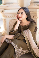 URGE Unstiched 3 Pcs - UG10