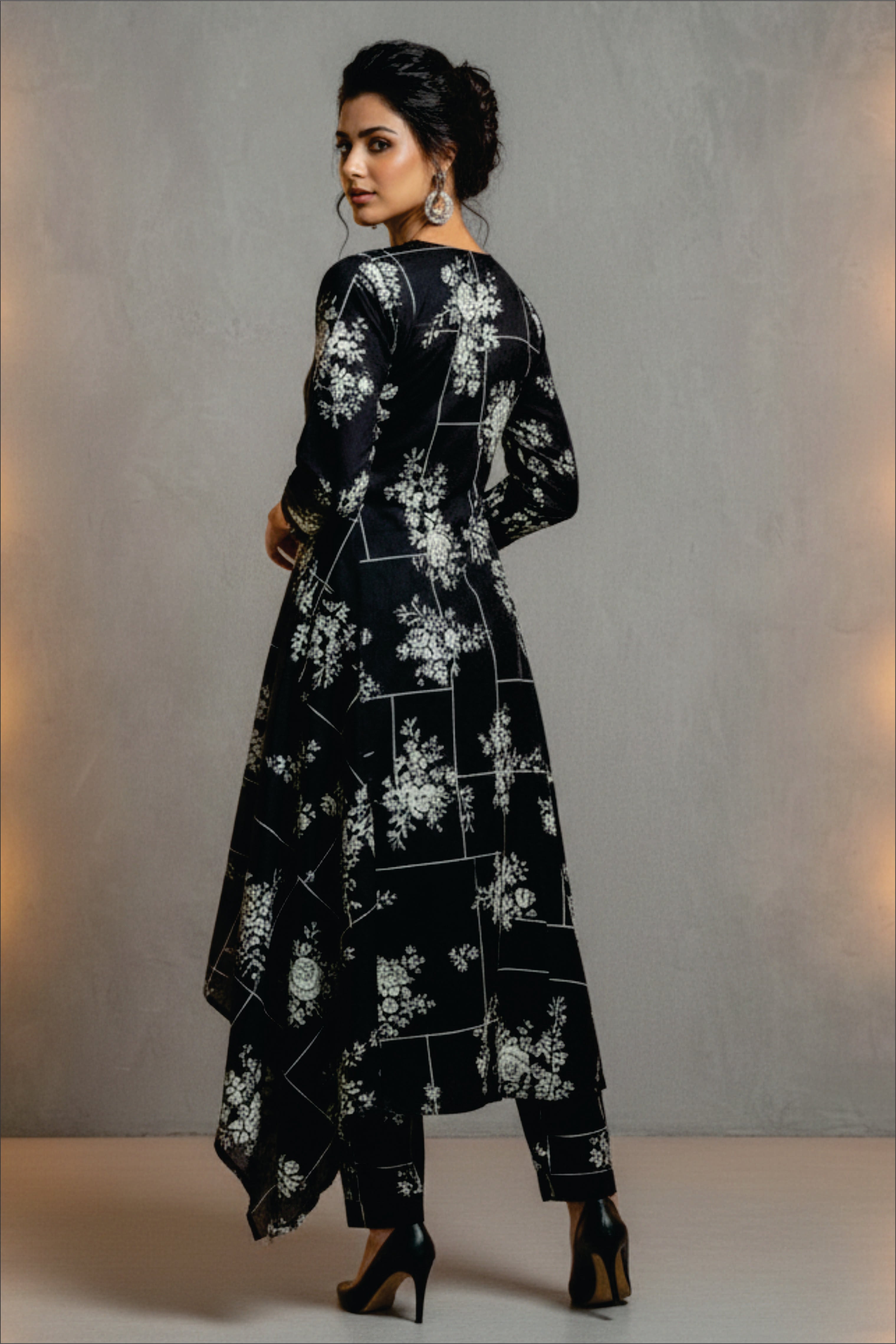 Sapphire 2-PCS ALLOVER PRINTED MID SEASON Premium COTTON 4302